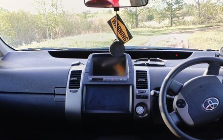 Toyota Prius, 2009 год, 850 000 рублей, 7 фотография