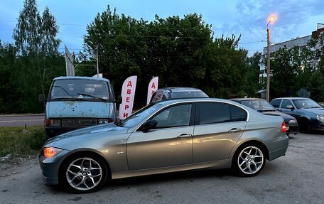 BMW 3 серия, 2007 год, 820 000 рублей, 2 фотография