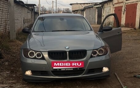 BMW 3 серия, 2007 год, 820 000 рублей, 12 фотография