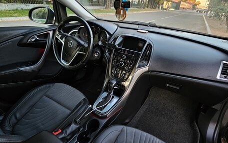 Opel Astra J, 2014 год, 11 фотография