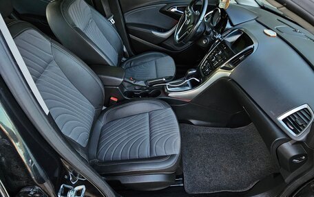 Opel Astra J, 2014 год, 12 фотография