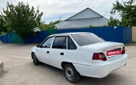 Daewoo Nexia I рестайлинг, 2013 год, 320 000 рублей, 6 фотография