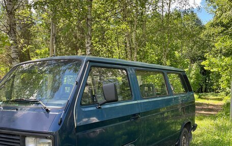 Volkswagen Caravelle T3, 1990 год, 890 000 рублей, 1 фотография