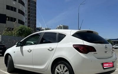 Opel Astra J, 2011 год, 695 000 рублей, 1 фотография
