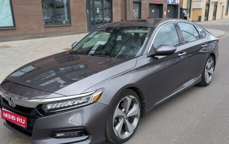 Honda Accord IX рестайлинг, 2018 год, 2 370 000 рублей, 1 фотография