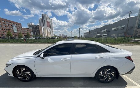 Hyundai Elantra, 2023 год, 2 300 000 рублей, 7 фотография