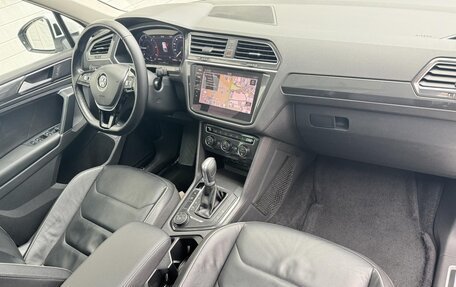 Volkswagen Tiguan II, 2017 год, 2 630 000 рублей, 5 фотография