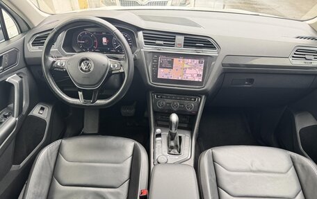 Volkswagen Tiguan II, 2017 год, 2 630 000 рублей, 11 фотография