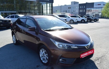 Toyota Corolla, 2017 год, 1 537 000 рублей, 3 фотография