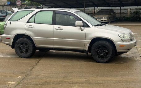 Lexus RX IV рестайлинг, 2002 год, 690 000 рублей, 8 фотография