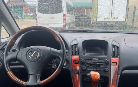 Lexus RX IV рестайлинг, 2002 год, 690 000 рублей, 14 фотография