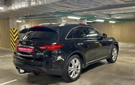 Infiniti QX70, 2013 год, 1 720 000 рублей, 3 фотография