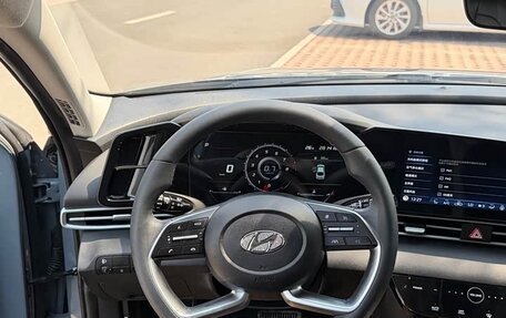 Hyundai Elantra, 2022 год, 1 200 018 рублей, 7 фотография