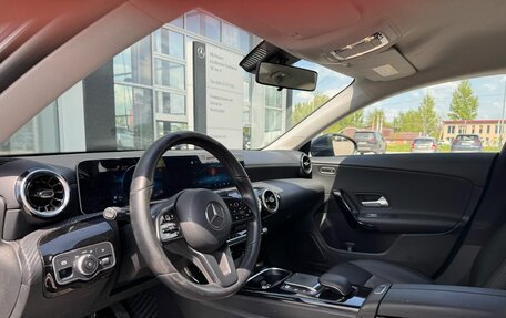 Mercedes-Benz CLA, 2020 год, 2 700 000 рублей, 8 фотография