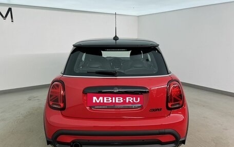 MINI Hatch, 2021 год, 2 950 000 рублей, 4 фотография