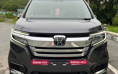 Honda Stepwgn IV, 2021 год, 1 850 000 рублей, 15 фотография