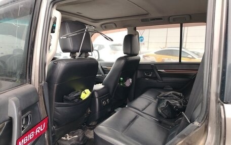 Mitsubishi Pajero IV, 2010 год, 1 600 000 рублей, 6 фотография