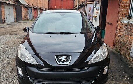 Peugeot 308 II, 2010 год, 590 000 рублей, 2 фотография