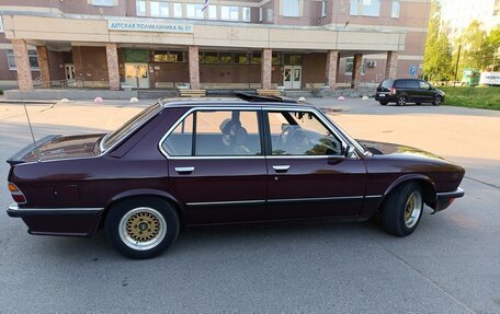 BMW 5 серия, 1984 год, 520 000 рублей, 3 фотография