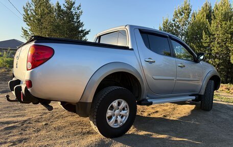 Mitsubishi L200 IV рестайлинг, 2011 год, 1 640 000 рублей, 9 фотография