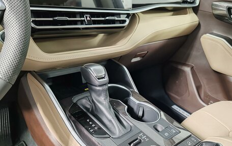 Toyota Highlander, 2026 год, 6 490 000 рублей, 16 фотография