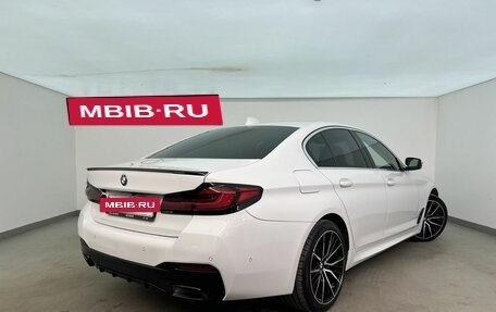 BMW 5 серия, 2020 год, 5 460 000 рублей, 2 фотография