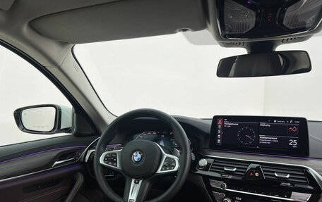 BMW 5 серия, 2020 год, 5 460 000 рублей, 13 фотография