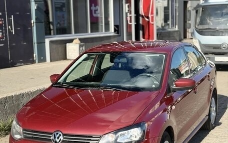 Volkswagen Polo VI (EU Market), 2012 год, 640 000 рублей, 1 фотография