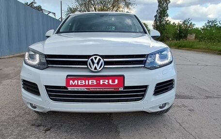 Volkswagen Touareg III, 2013 год, 2 549 000 рублей, 1 фотография