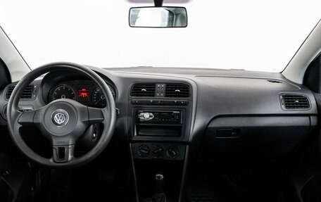 Volkswagen Polo VI (EU Market), 2012 год, 749 000 рублей, 10 фотография