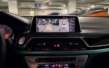 BMW 7 серия, 2019 год, 8 000 000 рублей, 14 фотография