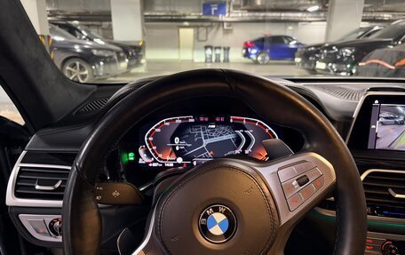 BMW 7 серия, 2019 год, 8 000 000 рублей, 13 фотография
