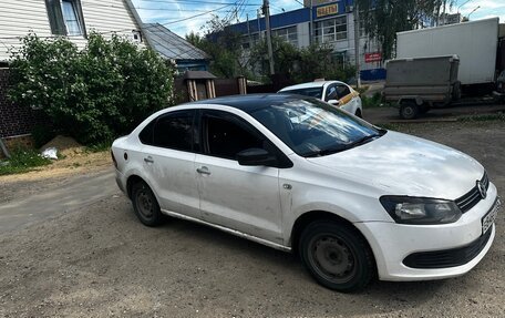 Volkswagen Polo VI (EU Market), 2014 год, 450 000 рублей, 2 фотография