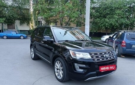 Ford Explorer VI, 2017 год, 2 450 000 рублей, 6 фотография