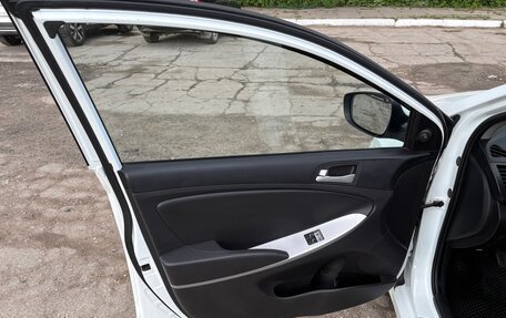 Hyundai Solaris II рестайлинг, 2013 год, 790 000 рублей, 12 фотография