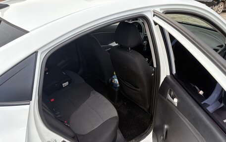 Hyundai Solaris II рестайлинг, 2013 год, 790 000 рублей, 19 фотография