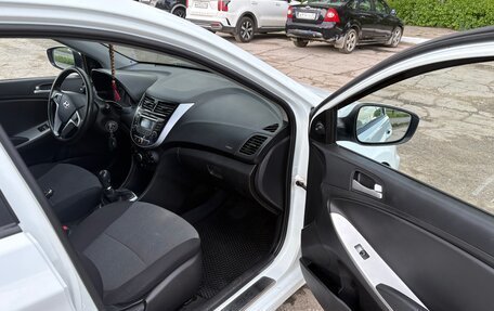Hyundai Solaris II рестайлинг, 2013 год, 790 000 рублей, 20 фотография