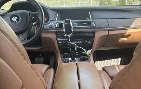 BMW 7 серия, 2013 год, 2 200 000 рублей, 14 фотография