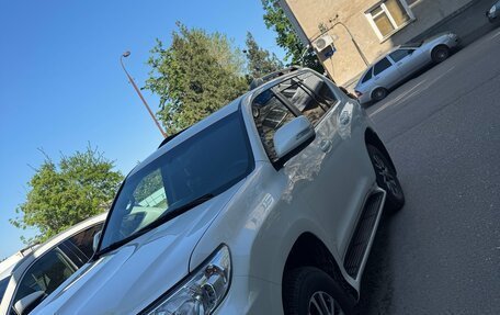 Toyota Land Cruiser Prado 150 рестайлинг 2, 2021 год, 5 500 000 рублей, 10 фотография
