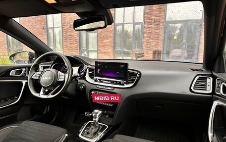 KIA cee'd III, 2022 год, 2 090 000 рублей, 17 фотография