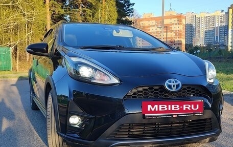 Toyota Aqua I, 2017 год, 1 400 000 рублей, 2 фотография