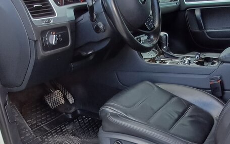 Volkswagen Touareg III, 2013 год, 2 549 000 рублей, 5 фотография