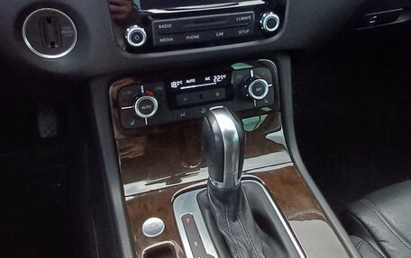 Volkswagen Touareg III, 2013 год, 2 549 000 рублей, 7 фотография
