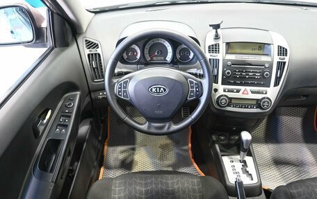 KIA cee'd I рестайлинг, 2009 год, 679 900 рублей, 11 фотография