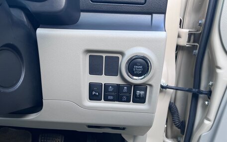 Toyota Passo III, 2019 год, 950 000 рублей, 12 фотография