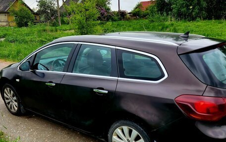 Opel Astra J, 2012 год, 390 000 рублей, 17 фотография