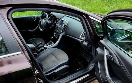 Opel Astra J, 2012 год, 390 000 рублей, 24 фотография