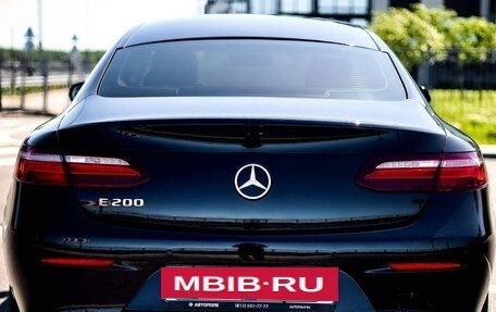 Mercedes-Benz E-Класс, 2017 год, 3 650 000 рублей, 7 фотография