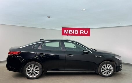 KIA Optima IV, 2018 год, 2 300 000 рублей, 6 фотография