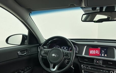KIA Optima IV, 2018 год, 2 300 000 рублей, 13 фотография